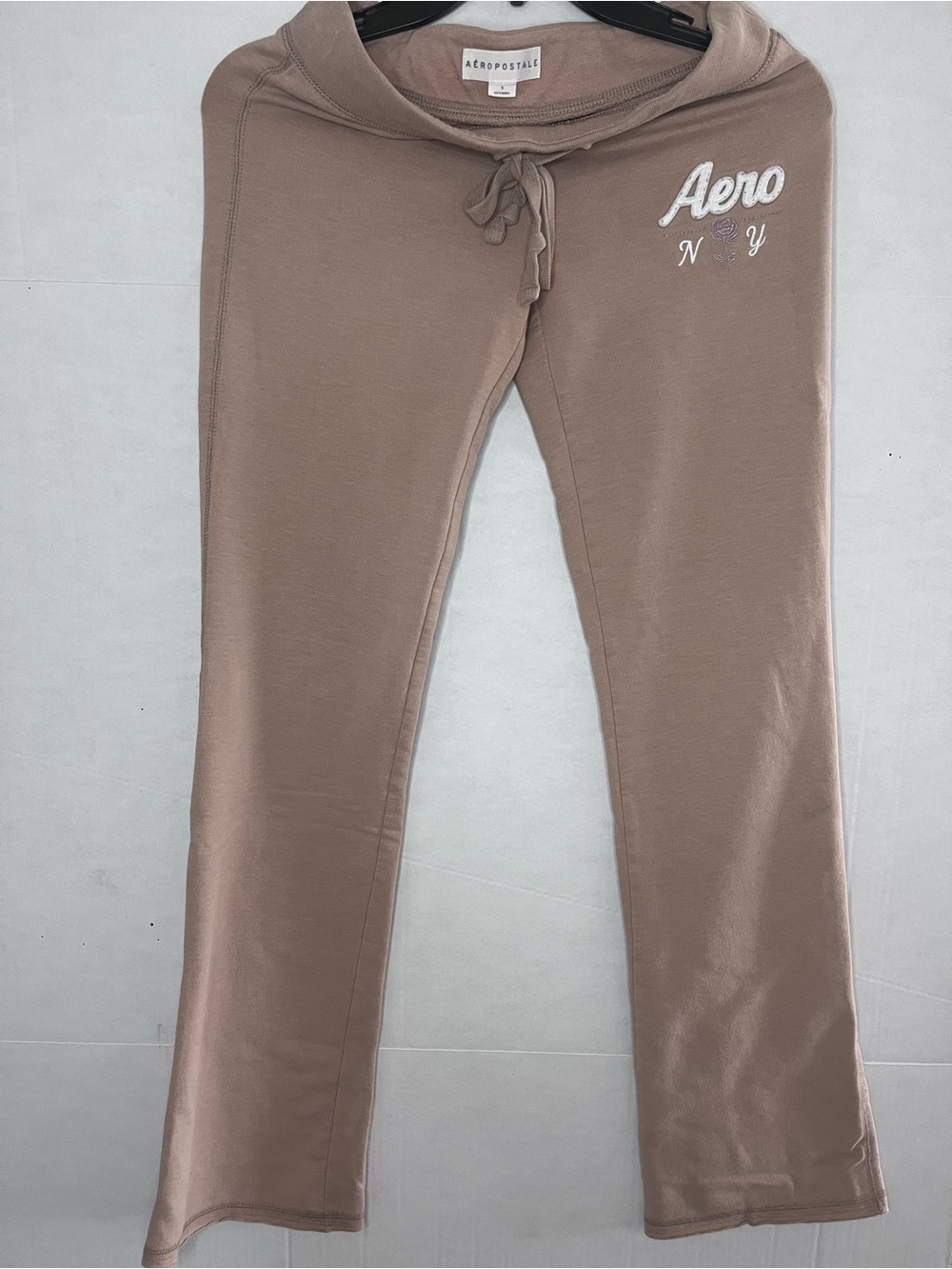 Aeropostale Women's Taupe Wide Leg Lounge Jeans Small